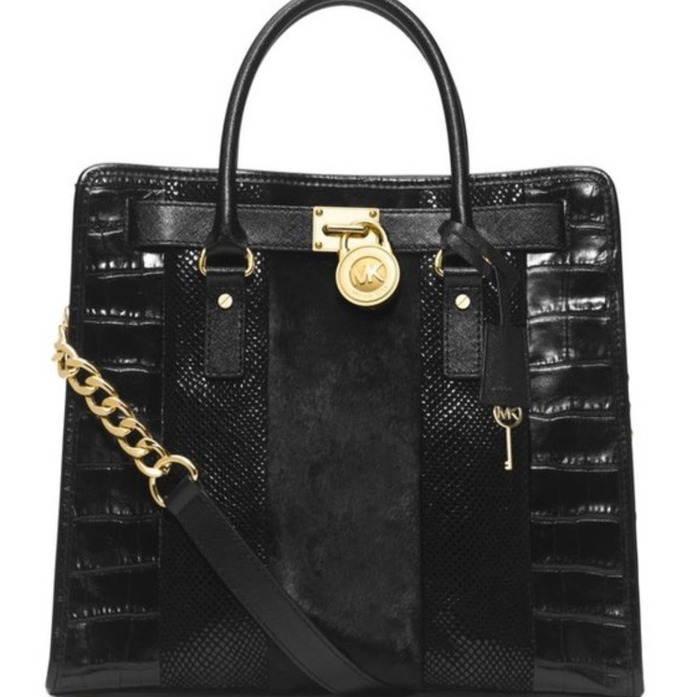 Michael Kors Logo Buckle Hamilton Shoulder Bag